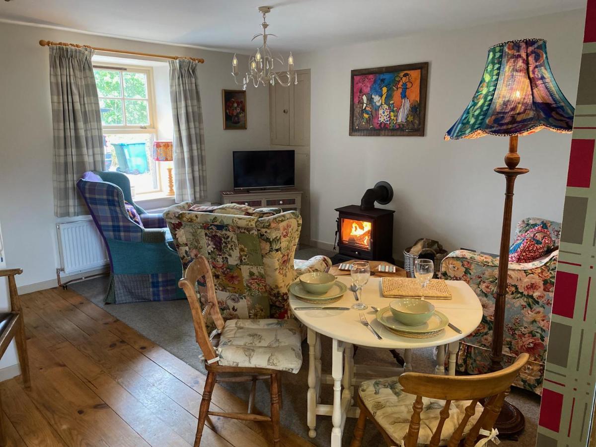 Quirky Highland Cottage With Stunning Views Fearn Lodge 외부 사진