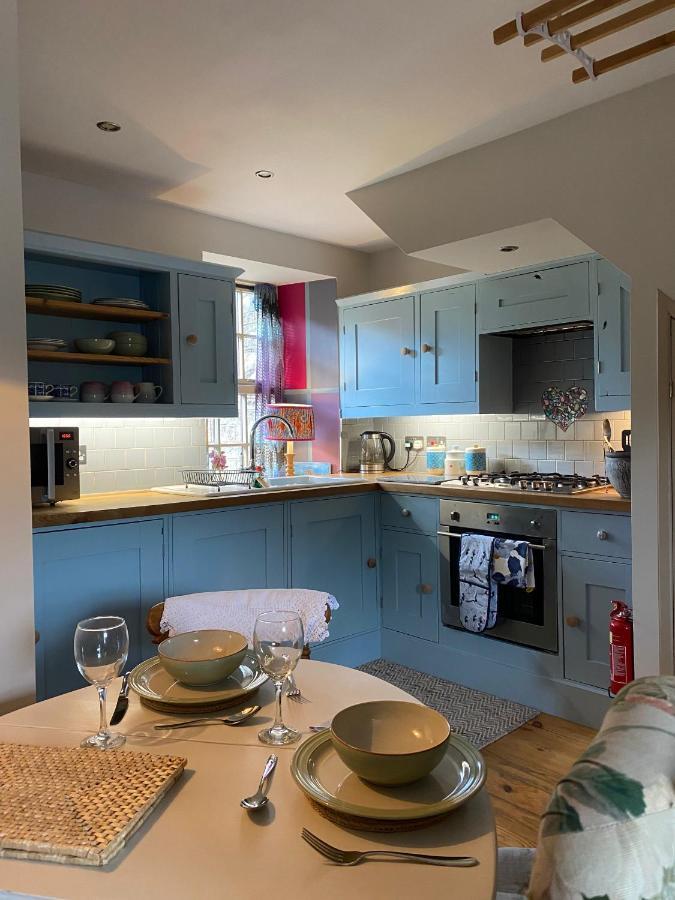 Quirky Highland Cottage With Stunning Views Fearn Lodge 외부 사진