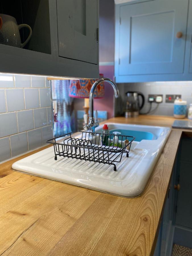 Quirky Highland Cottage With Stunning Views Fearn Lodge 외부 사진
