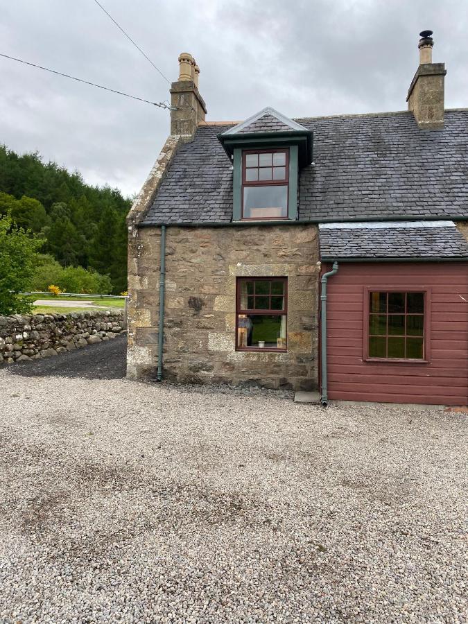 Quirky Highland Cottage With Stunning Views Fearn Lodge 외부 사진